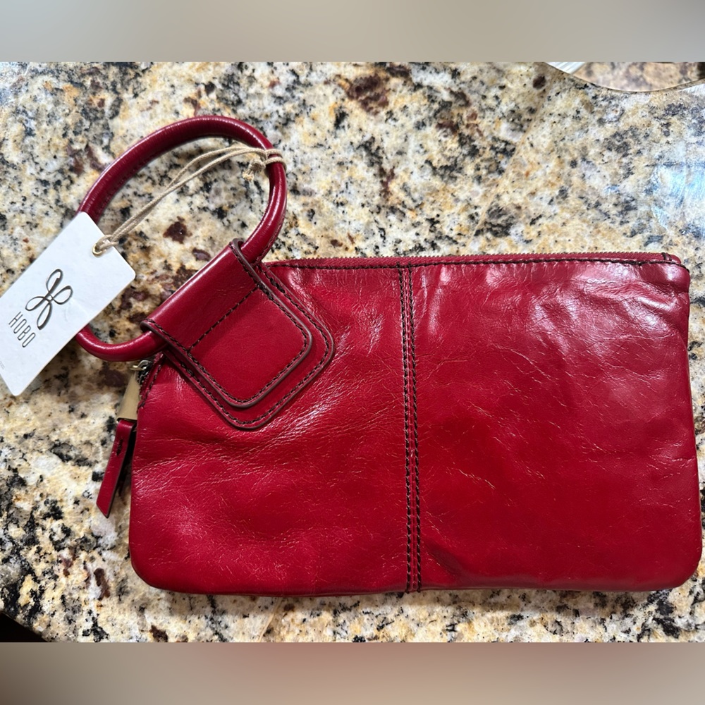 BRAND NEW! Hobo wristlet